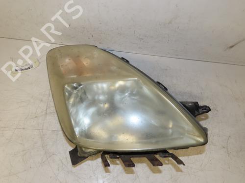 Right headlight TOYOTA PRIUS Liftback (_W2_) 1.5 Hybrid (NHW2_) 8113047090