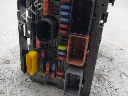 fuse-box-peugeot-rcz-2010-2011-2012-2013-2014-2015-39732987 main image