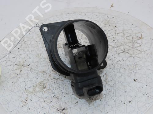 Used Mass air flow sensor VW TOURAN (1T3) 1.6 TDI (105 hp) 21113064