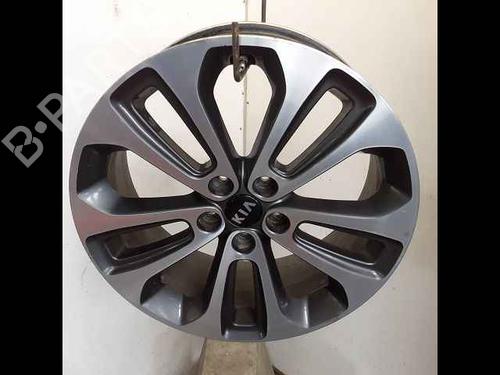 rim-kia-sorento-ii-xm-2009-2010-2011-2012-2013-2014-2015-2016-37049410 main image