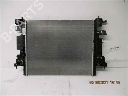Used Water radiator Water radiator 37041027 37041027