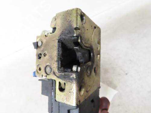Used Front left lock CITROËN BERLINGO / BERLINGO FIRST Box Body/MPV (M_) 1.9 D 70 (MBWJZ, MCWJZ) (69 hp) 23170516