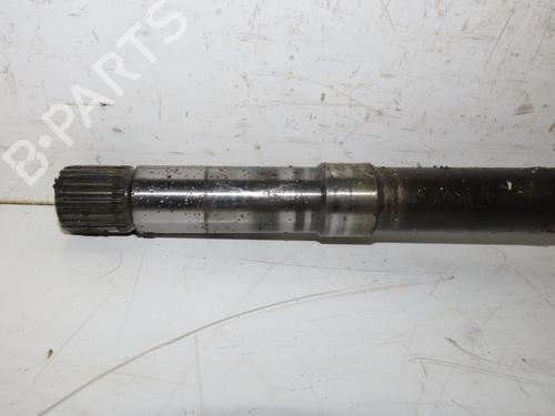 Used Right front driveshaft PEUGEOT 205 II (20A/C) 1.9 Diesel (64 hp) 21008105