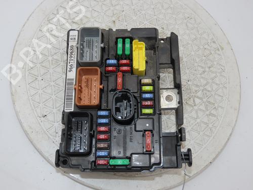 Used Fuse box CITROËN C3 Picasso (SH_) 1.6 BlueHDi 100 (99 hp) 22996998