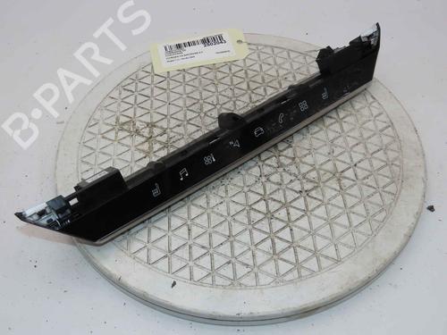 climate-control-citroen-c5-aircross-a_-2018-37054007 main image