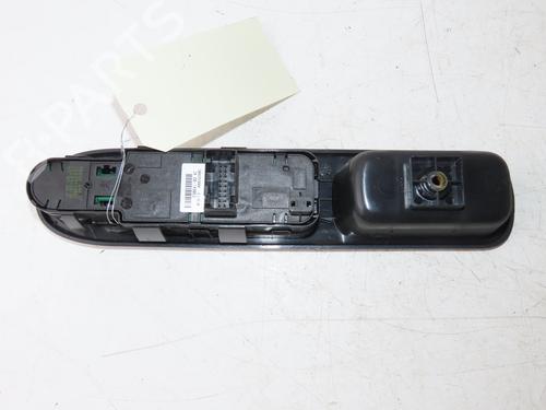 Used Left front window switch PEUGEOT 207 (WA_, WC_) 1.6 HDi (92 hp) 31634386