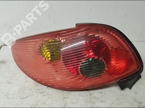 Used Left taillight PEUGEOT 206 CC (2D) 1.6 16V (2DNFUF, 2DNFUR) (109 hp) 11971532