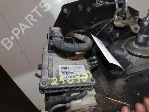 Used Gearbox CITROËN BERLINGO Box Body/MPV (B9) 1.6 HDi 90 (90 hp) 29196127