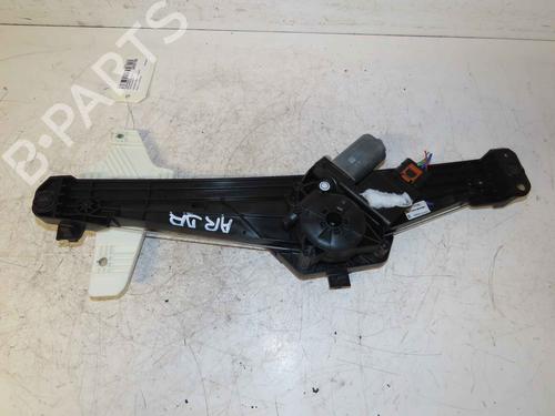 Rudehejsemekanisme Højre bagtil Rudehejsemekanisme Højre bagtil PEUGEOT 3008 II SUV (MC_, MR_, MJ_, M4_) 1.5 BlueHDi 130 (131 hp) 37047731 37047731