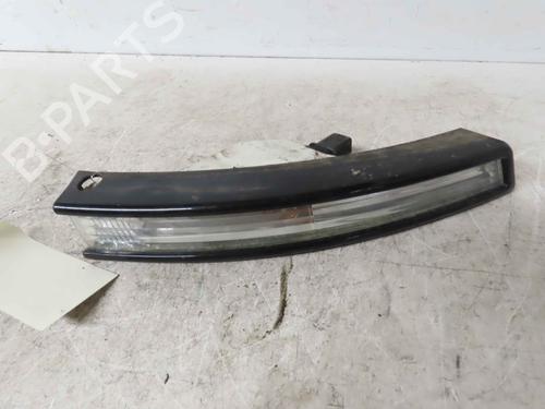 Used Right front indicator Right front indicator 37048591 37048591