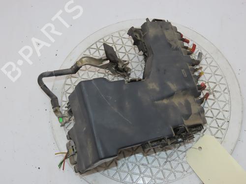Fuse box CITROËN C4 II (NC_) 1.6 HDi 90 | BP28033331E1 