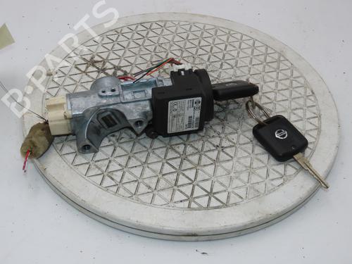 Used Ignition barrel NISSAN X-TRAIL I (T30) 2.2 dCi 4x4 (136 hp) 29345476
