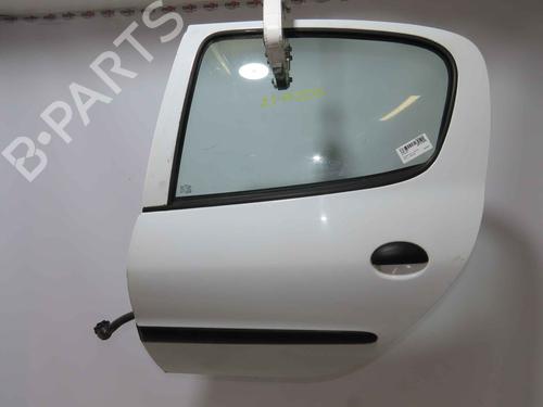 Used Left rear door Left rear door 37060912 37060912