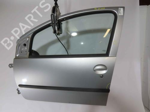 Used Left front door Left front door 37050554 37050554
