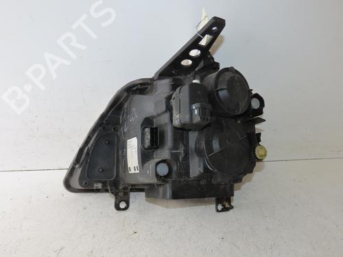 Used Right headlight Right headlight RENAULT MODUS / GRAND MODUS (F/JP0_) 1.5 dCi (FP0E, JP0E) (65 hp) 33188627 33188627