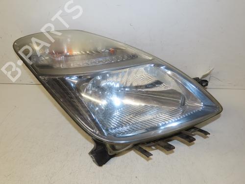Used Right headlight TOYOTA PRIUS Liftback (_W2_) 1.5 Hybrid (NHW20_, NHW20R) (112 hp) 26303847