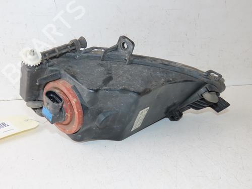 right-front-fog-light-vw-golf-vii-5g1-bq1-be1-be2-2012-2013-2014-2015-2016-2017-2018-2019-2020-2021-33135009 main image