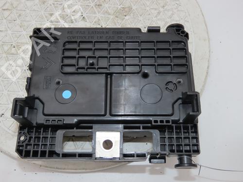 Used Fuse box CITROËN C3 Picasso (SH_) 1.6 BlueHDi 100 (99 hp) 22996998