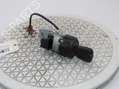 Used Ignition barrel Ignition barrel CITROËN C3 Picasso (SH_) 1.6 HDi (90 hp) 33133501 33133501