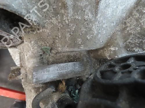 Used Gearbox VW TOURAN (1T3) 1.6 TDI (105 hp) 21074011