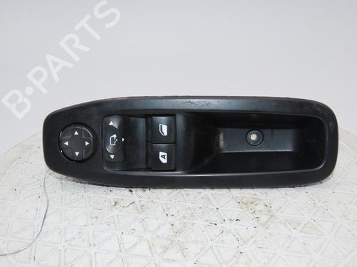 Used Left front window switch PEUGEOT 208 I (CA_, CC_) 1.6 HDi (92 hp) 21691386