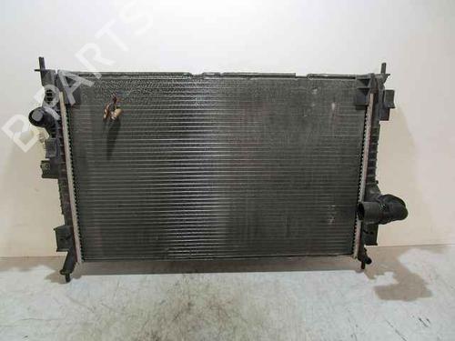 Used Water radiator Water radiator 37039449 37039449