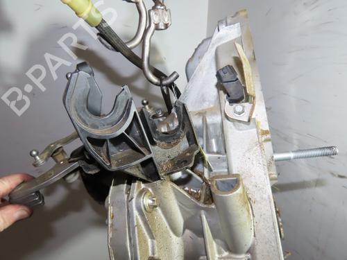 Used Gearbox RENAULT CLIO V (B7_) 1.0 TCe 100 (B7MT) (101 hp) 20385358