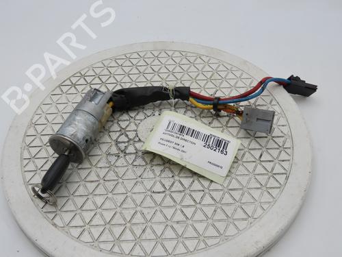 Used Ignition barrel PEUGEOT 306 Hatchback (7A, 7C, N3, N5) 1.8 16V (110 hp) 29152775