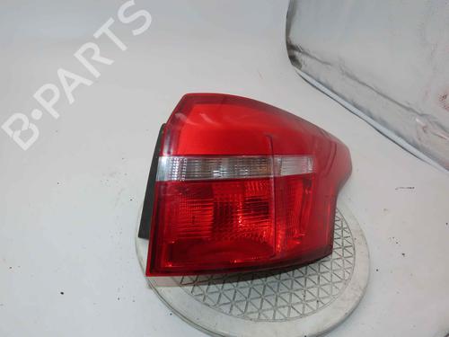 Used Right taillight Right taillight 37055702 37055702