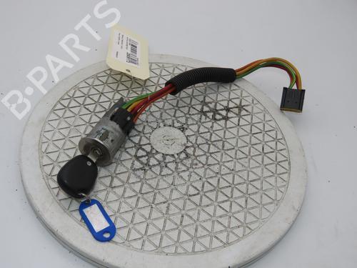 Used Ignition barrel Ignition barrel RENAULT MEGANE I Coach (DA0/1_) 1.9 dCi (DA05, DA1F) (102 hp) 33133489 33133489