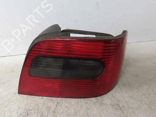 Used Right taillight Right taillight 37046105 37046105