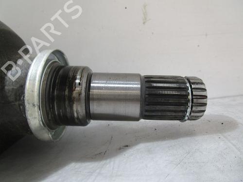 Used Right front driveshaft TOYOTA YARIS (_P13_) 1.5 Hybrid (NHP130_) (101 hp) 10942019