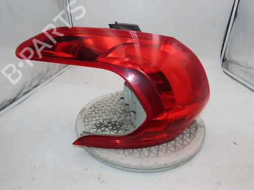 rear-bumper-left-light-peugeot-2008-i-cu_-2013-37055965 main image