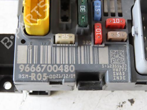 Used Fuse box Fuse box PEUGEOT 308 SW I (4E_, 4H_) 1.6 HDi (90 hp) 35886973 35886973
