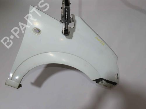 Used Right front fenders Right front fenders 37047811 37047811