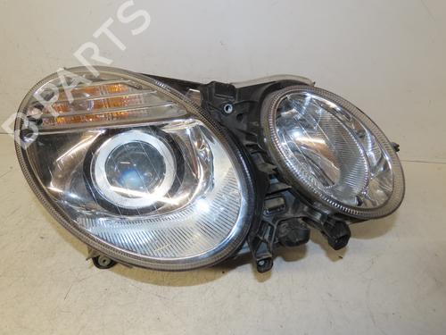 Used Right headlight MERCEDES-BENZ E-CLASS (W211) E 200 CDI (211.007) (136 hp) 26196812