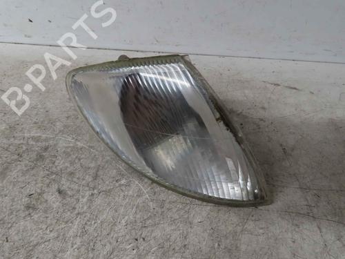 Used Right front indicator Right front indicator 37059474 37059474