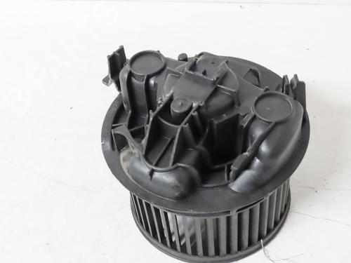 Used Heater blower motor RENAULT MEGANE II (BM0/1_, CM0/1_) 1.5 dCi (BM1E, CM1E) (106 hp) 16277215