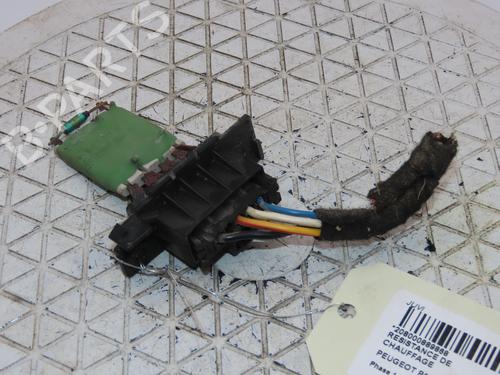 Used Heater resistor PEUGEOT PARTNER Box Body/MPV 1.6 HDi (90 hp) 26195741