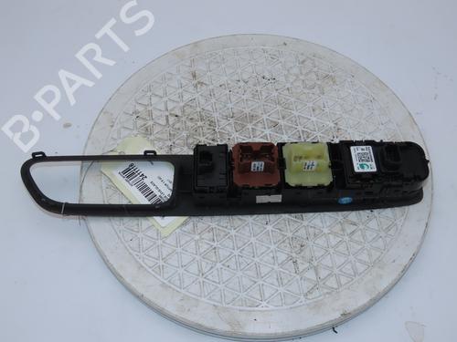 Used Left front window switch RENAULT CAPTUR I (J5_, H5_) 1.5 dCi 90 (J5N4, J5M5, J5MW, J5M6, J5AL, J5AJ) (90 hp) 22309347