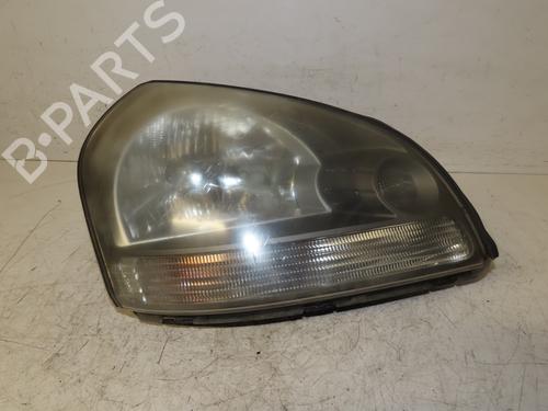 Used Right headlight HYUNDAI TUCSON (JM) 2.0 CRDi All-wheel Drive (113 hp) 21180361