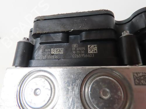 ABS pump RENAULT TWINGO III (BCM_, BCA_) 1.0 SCe 70 | BP17021558M43 