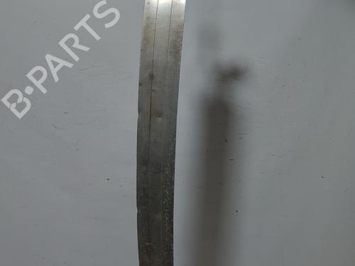 Used Front bumper reinforcement Front bumper reinforcement 37863224 37863224