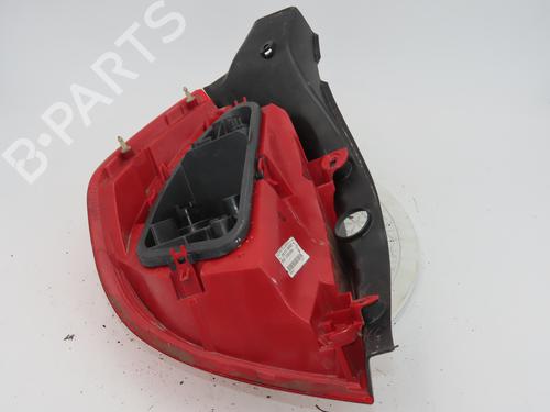 Right taillight RENAULT CLIO III (BR0/1, CR0/1) 1.2 16V (BR0P, CR0P) | BP19784666C35 