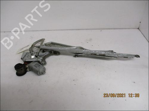 Used Front right window mechanism TOYOTA YARIS (_P1_) 1.4 D-4D (NLP10_, NLP10R) (75 hp) 10946956