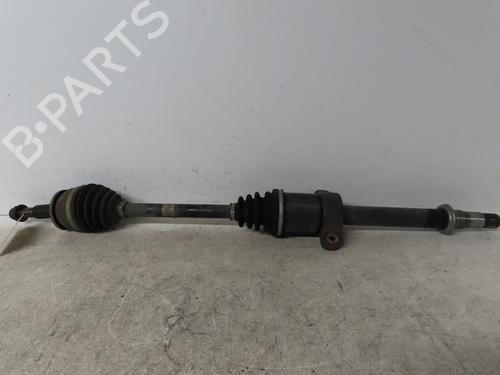 Arbre de transmission avant droit TOYOTA AURIS (_E18_) 1.6 D4-D (WWE185_) (112 hp) 17730609