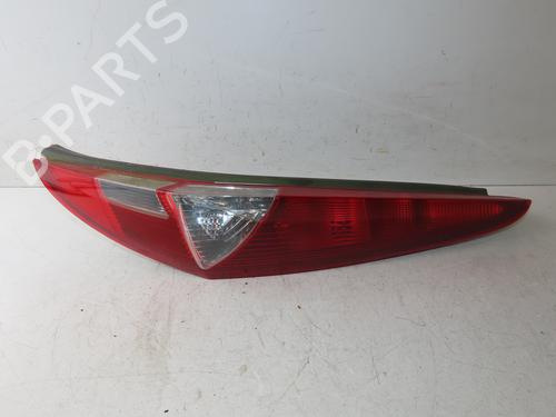 Used Right taillight Right taillight FIAT PUNTO (188_) 1.2 60 (188.030, .050, .130, .150, .230, .250) (60 hp) 33135283 33135283