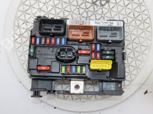 Used Fuse box Fuse box PEUGEOT 207 (WA_, WC_) 1.4 HDi (68 hp) 33132886 33132886