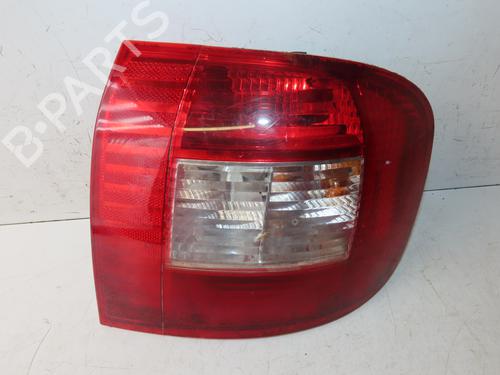 Rückleuchte Rechts für FIAT MULTIPLA (186_) 1.9 JTD (186AXE1A) (120 hp) 33135346