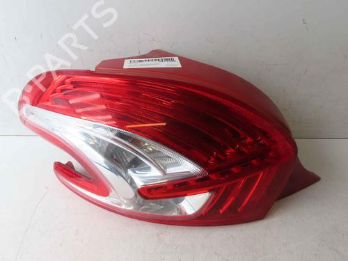 Used Rear bumper left light Rear bumper left light 37051182 37051182